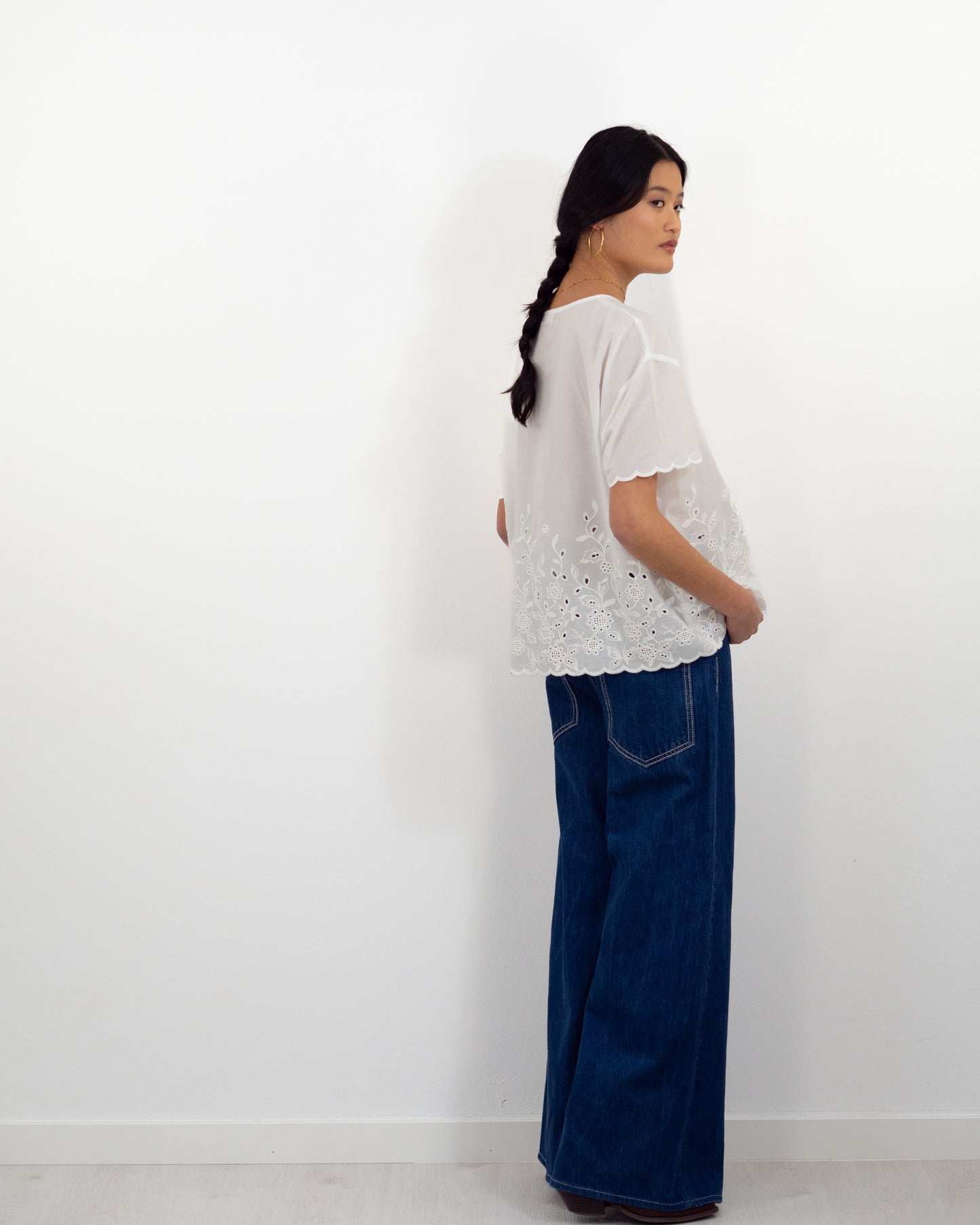 Camisa  blanca de flores