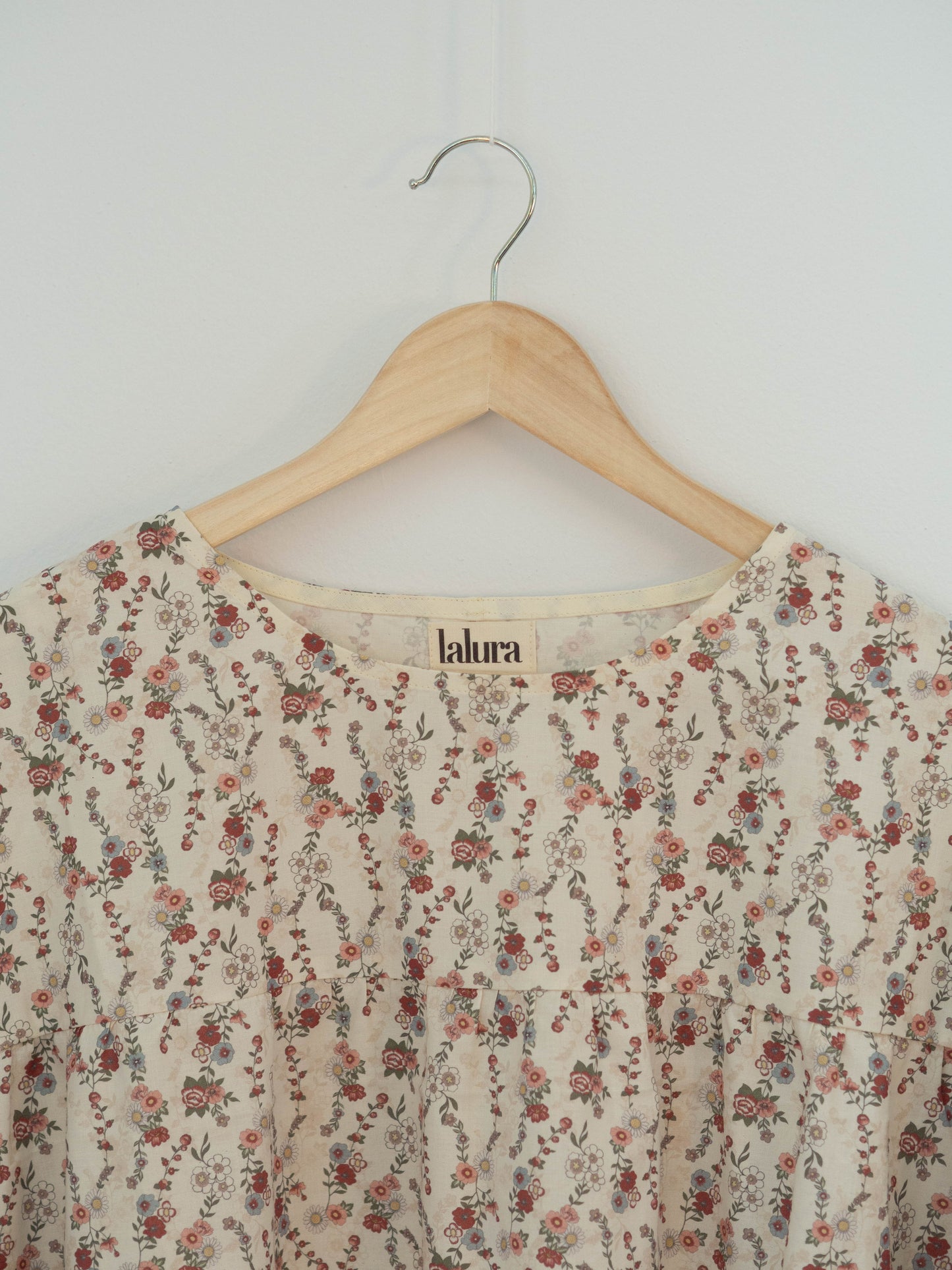 camisa flores